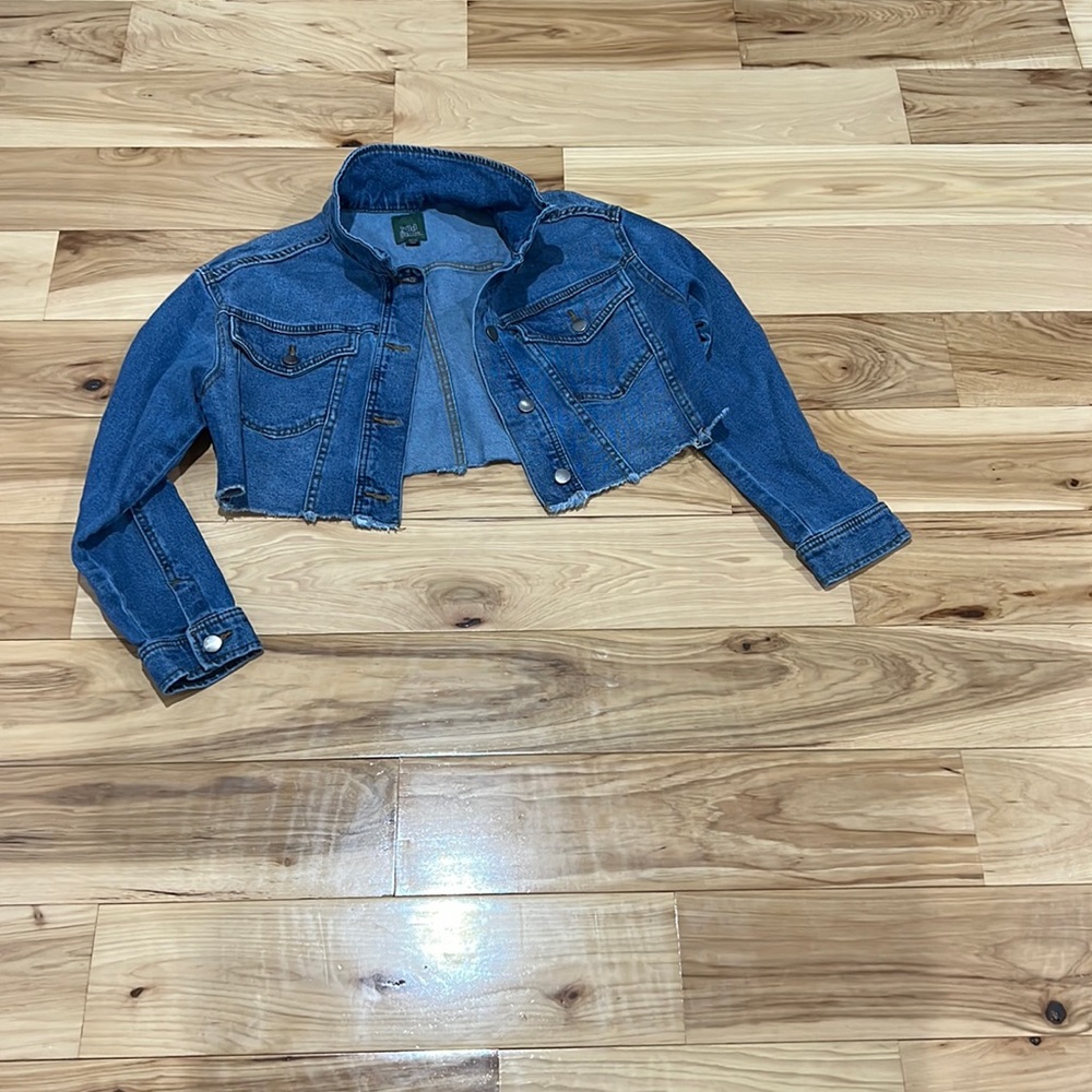 Cropped jean jacket